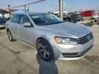 2012 VOLKSWAGEN Passat