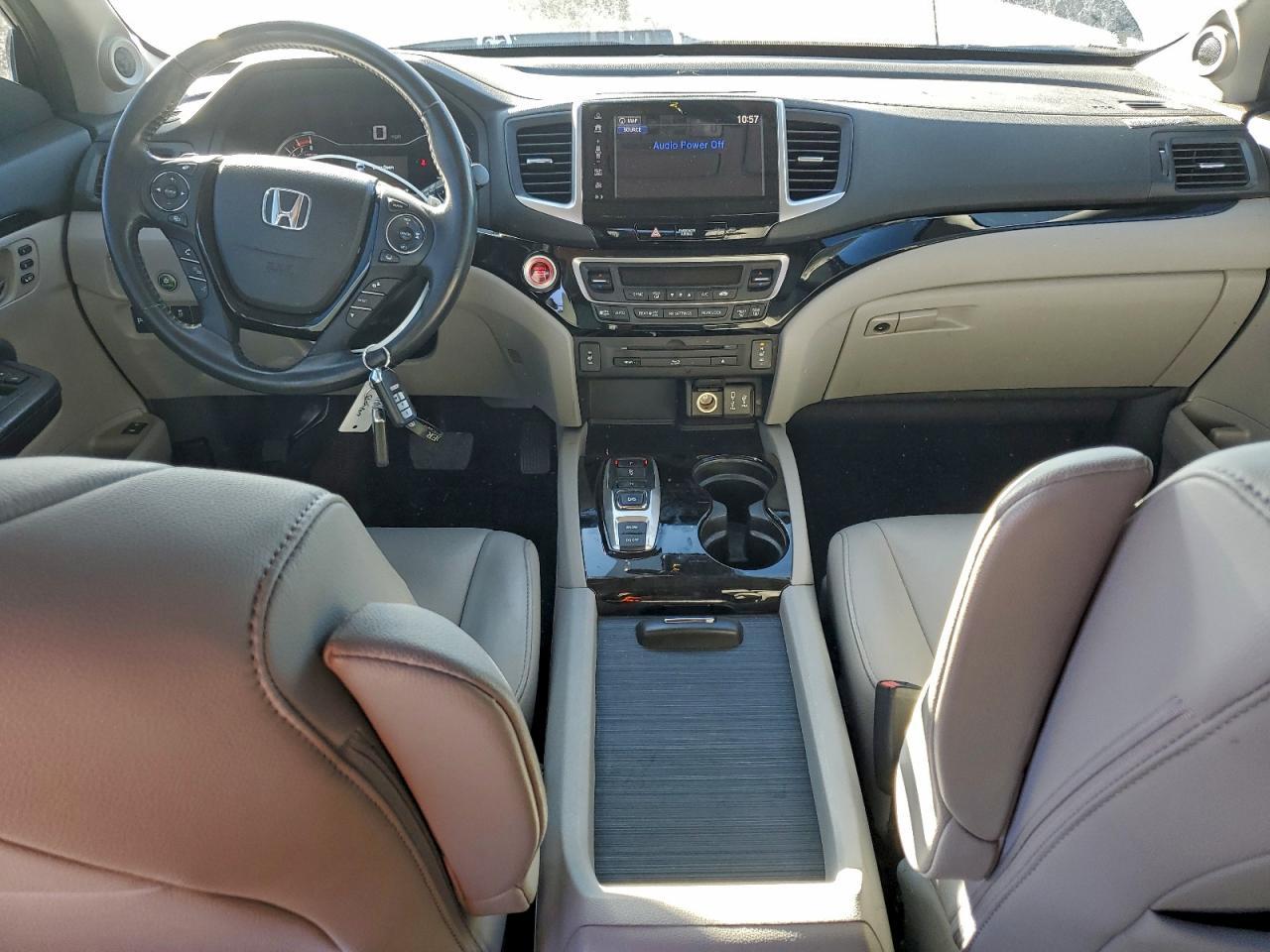 2017 HONDA PILOT