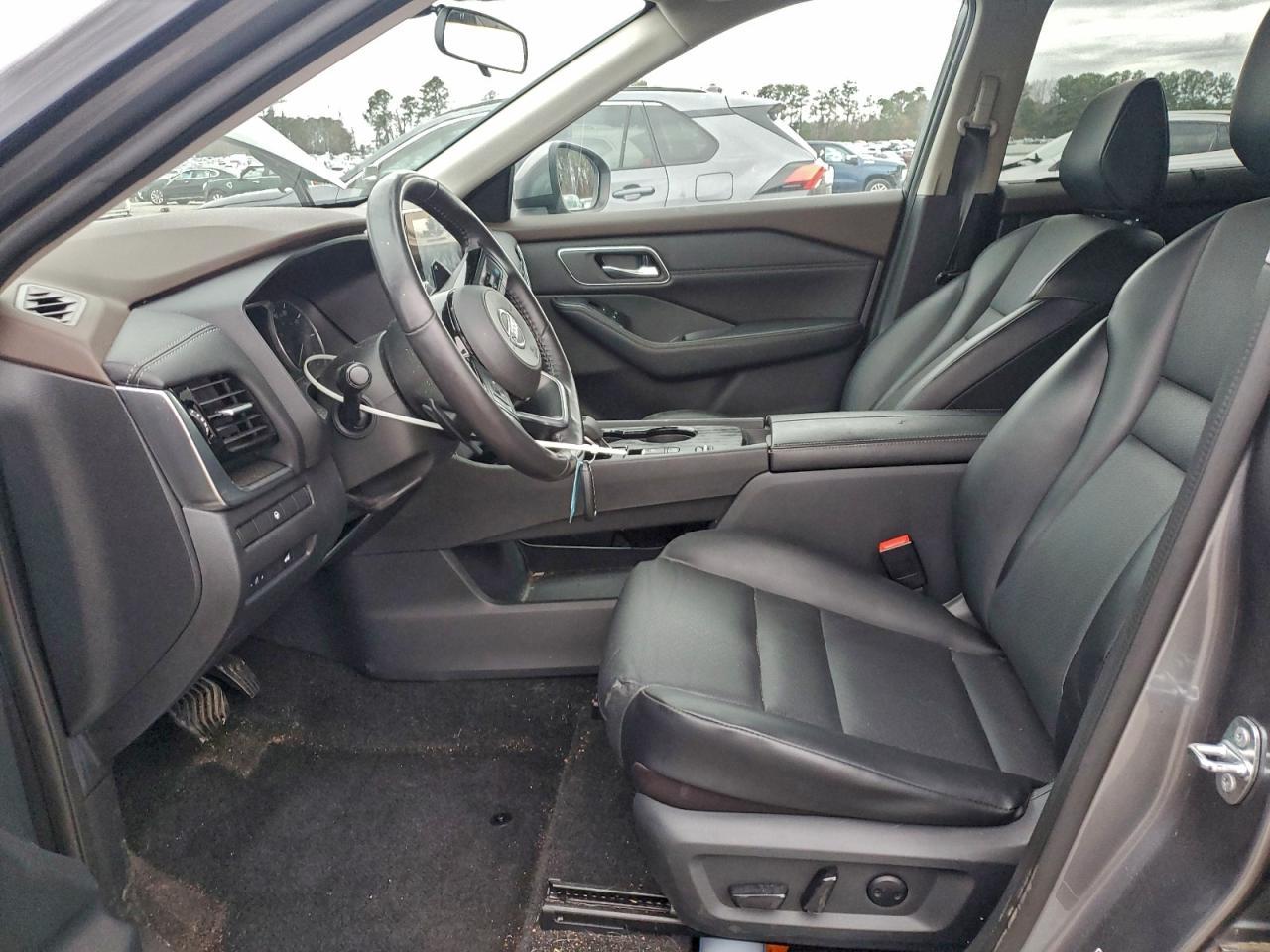 2021 NISSAN ROGUE