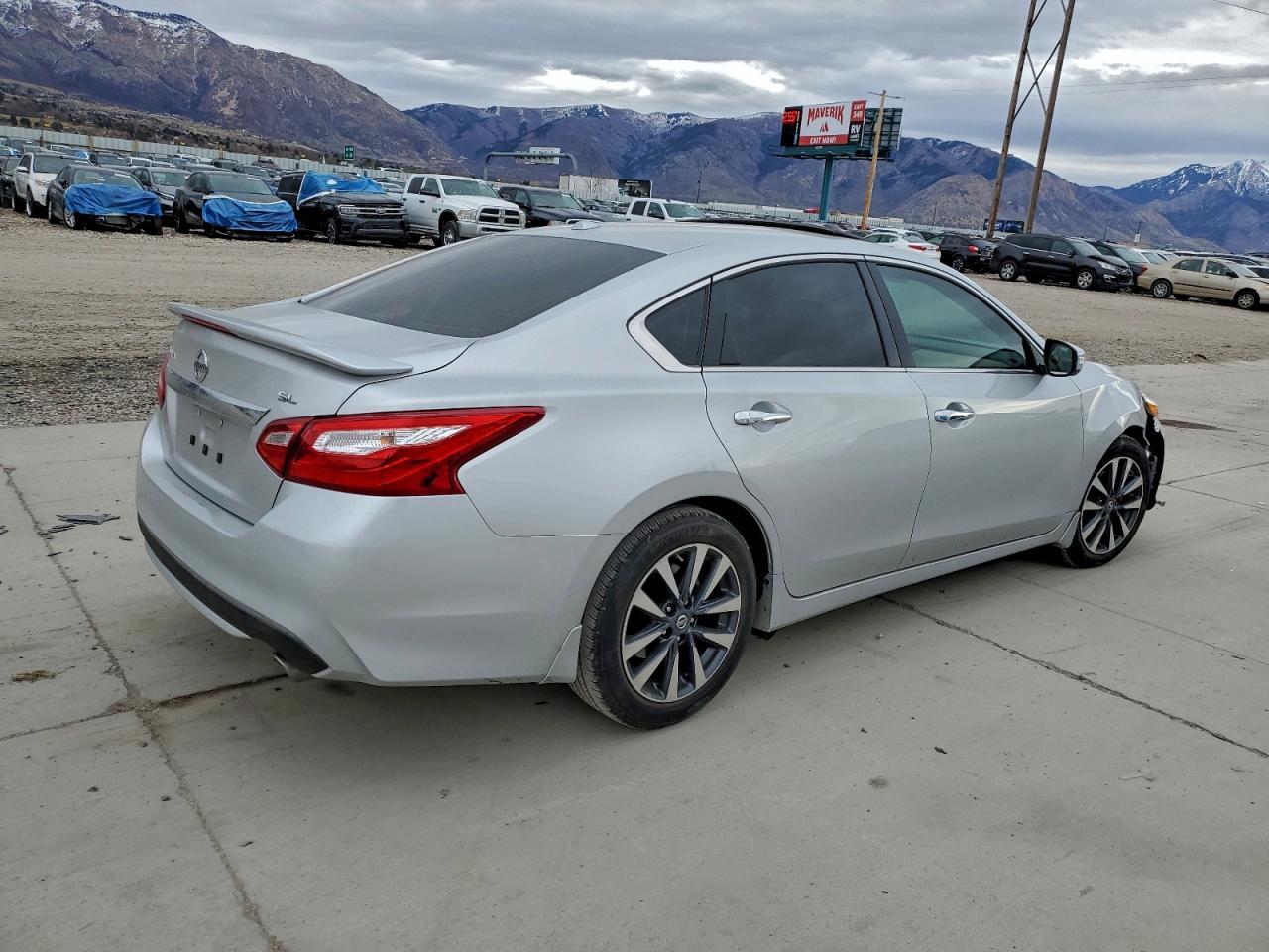 2016 NISSAN ALTIMA