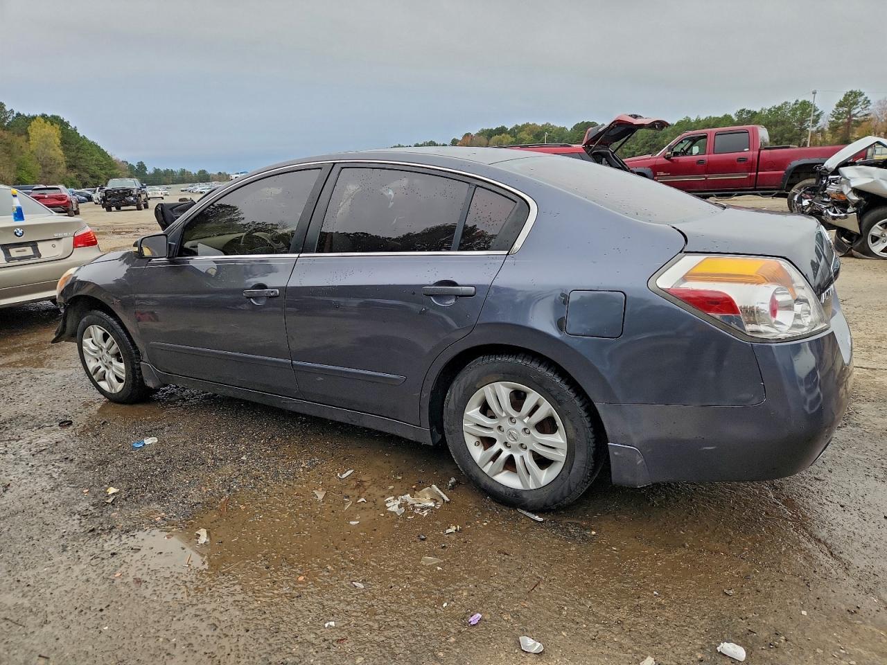 2012 NISSAN ALTIMA