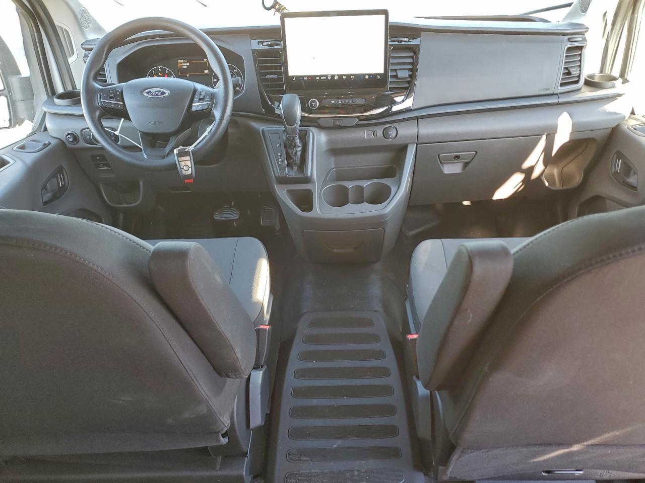 2024 FORD Transit