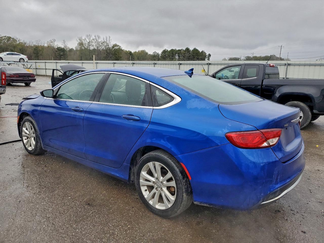 2017 CHRYSLER 200