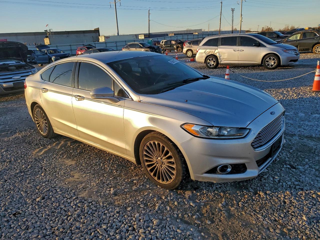 2013 FORD FUSION