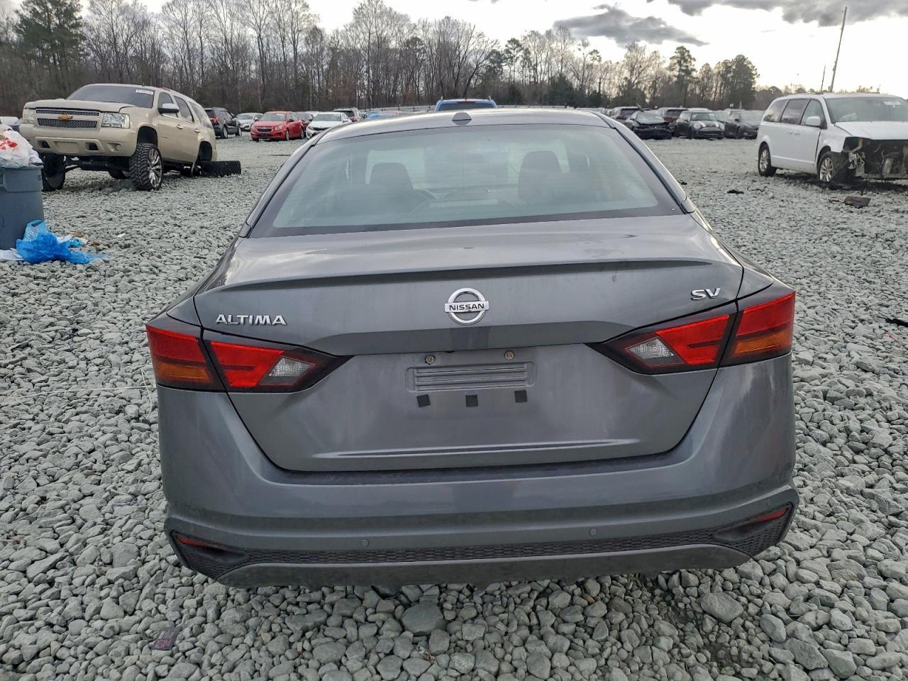 2022 NISSAN ALTIMA