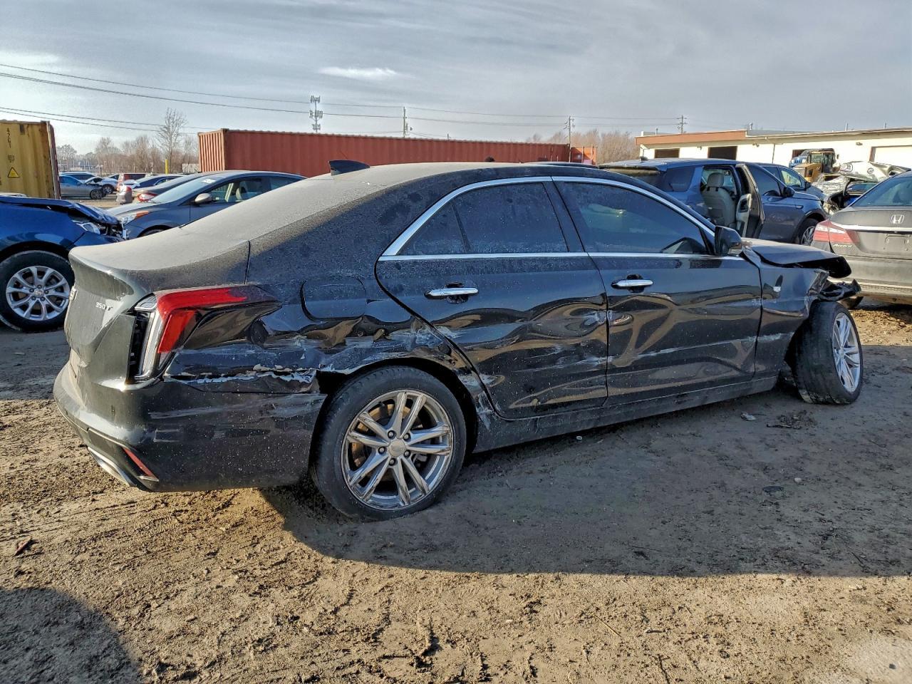 2022 CADILLAC CT4