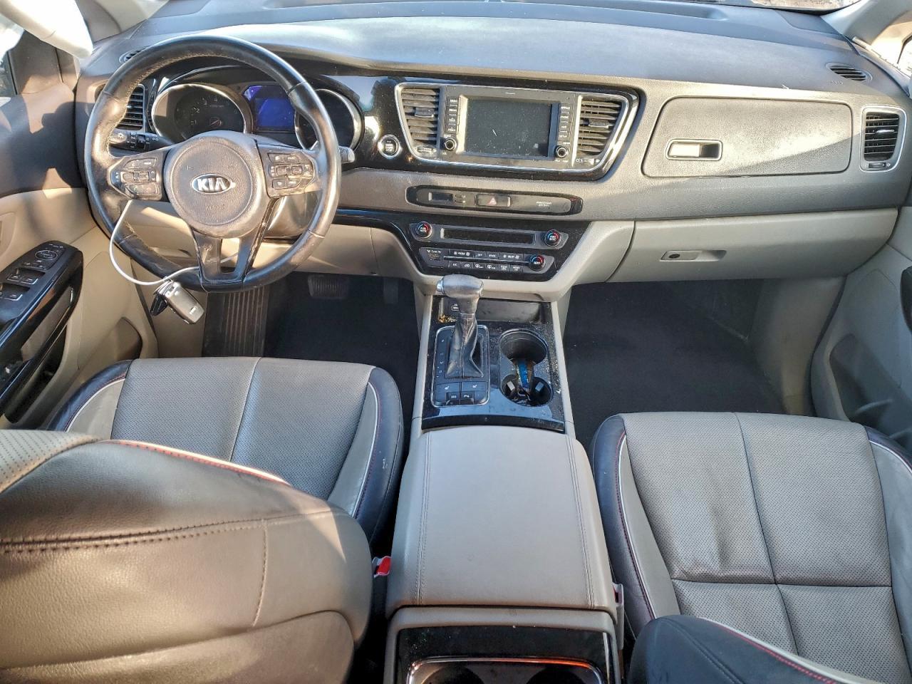 2018 KIA SEDONA