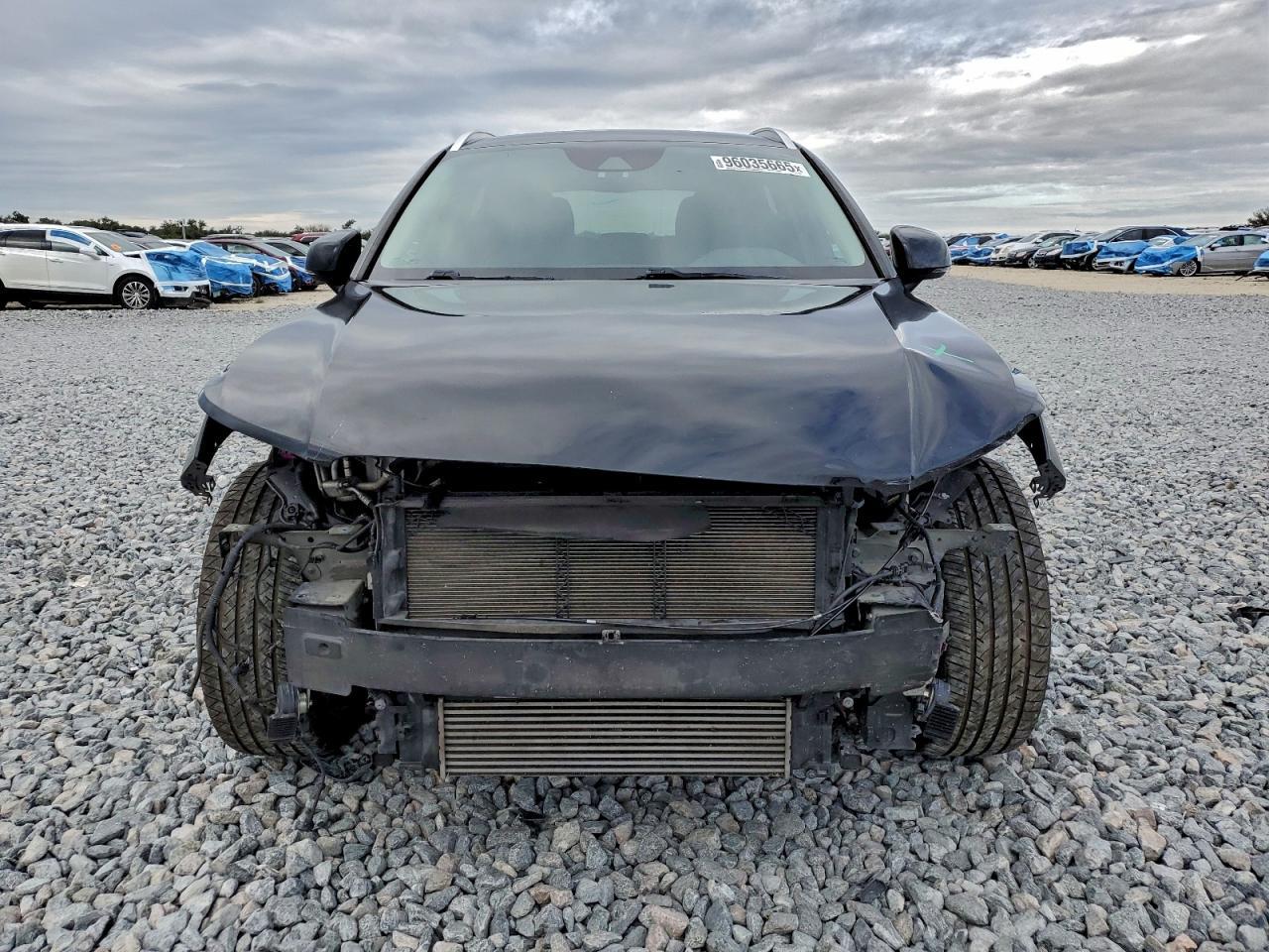 2019 VOLVO XC40