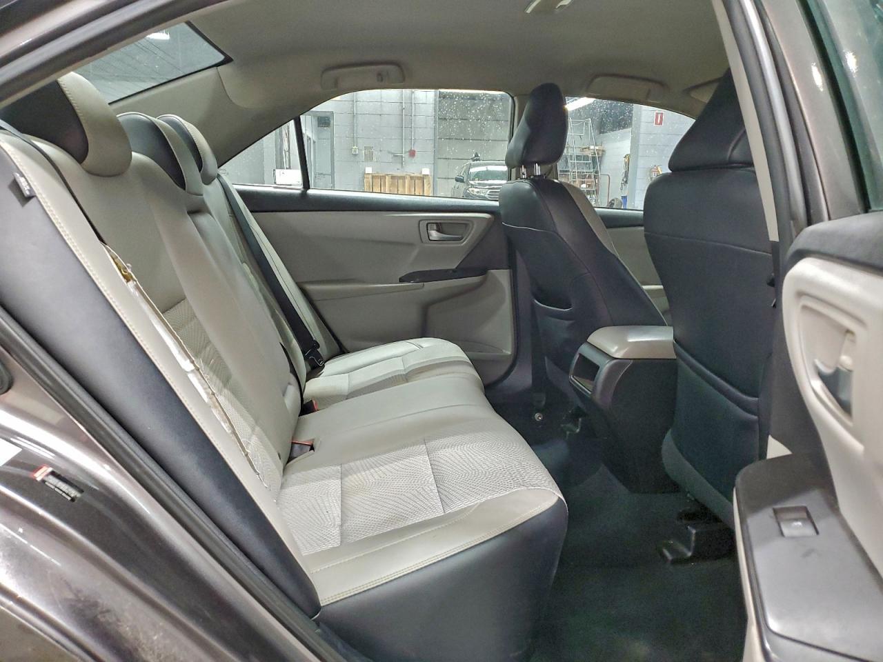 2017 TOYOTA CAMRY