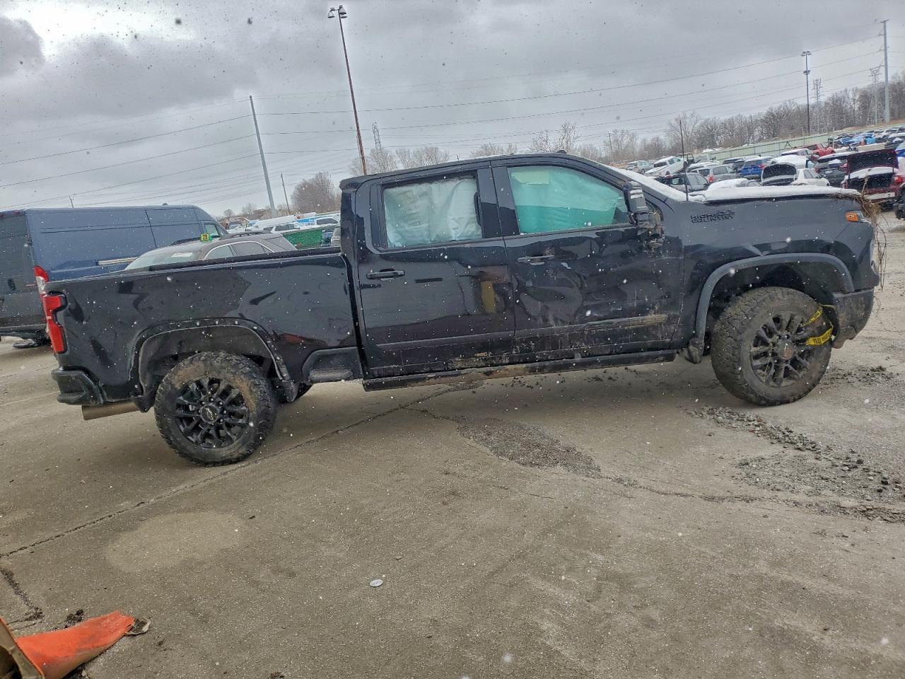 2025 CHEVROLET Silverado