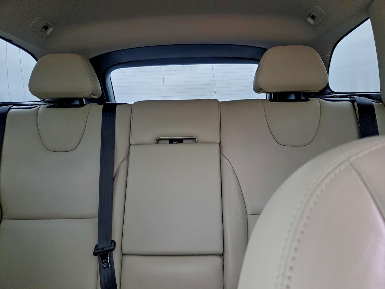 2017 VOLVO XC60