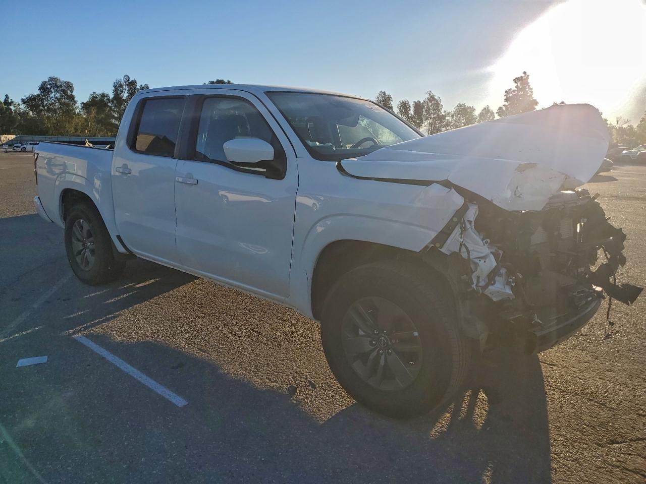 2025 NISSAN Frontier