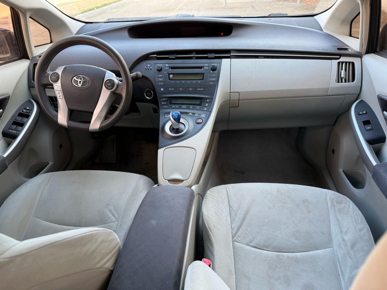 2010 TOYOTA PRIUS