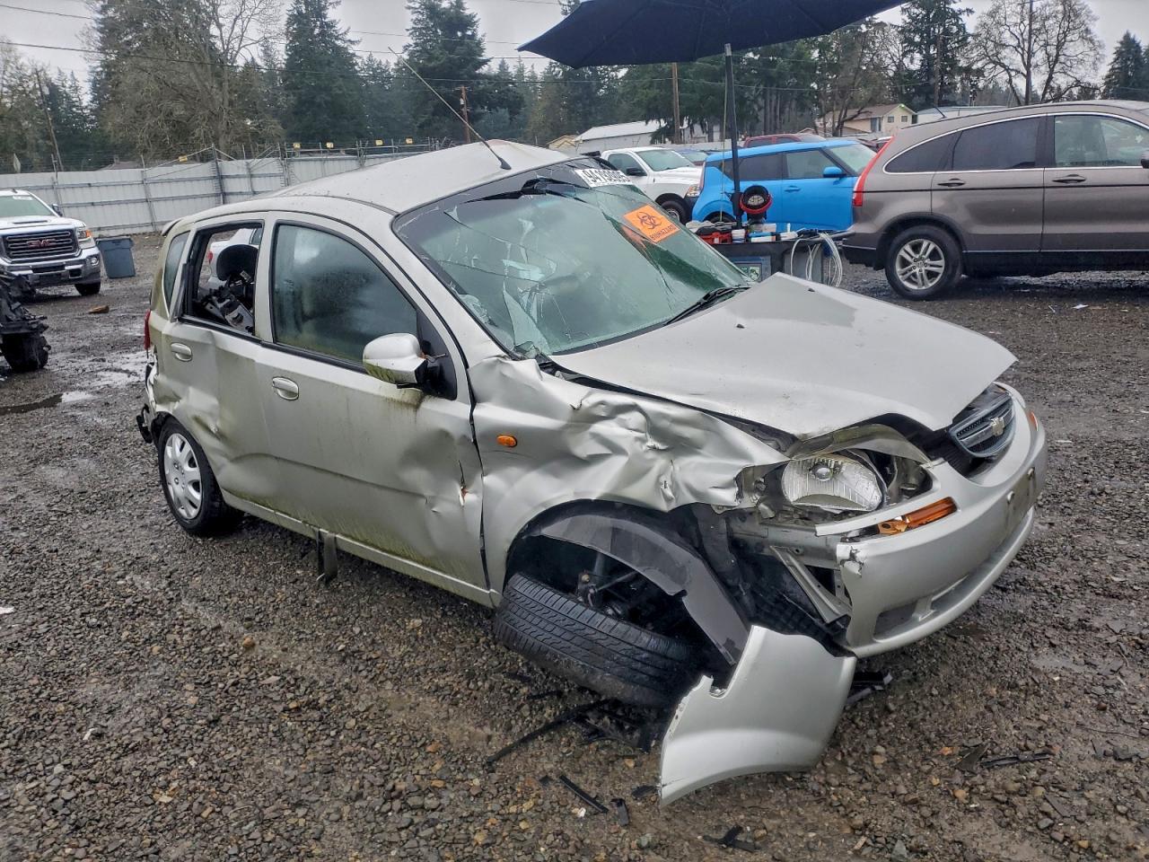 2004 CHEVROLET Aveo