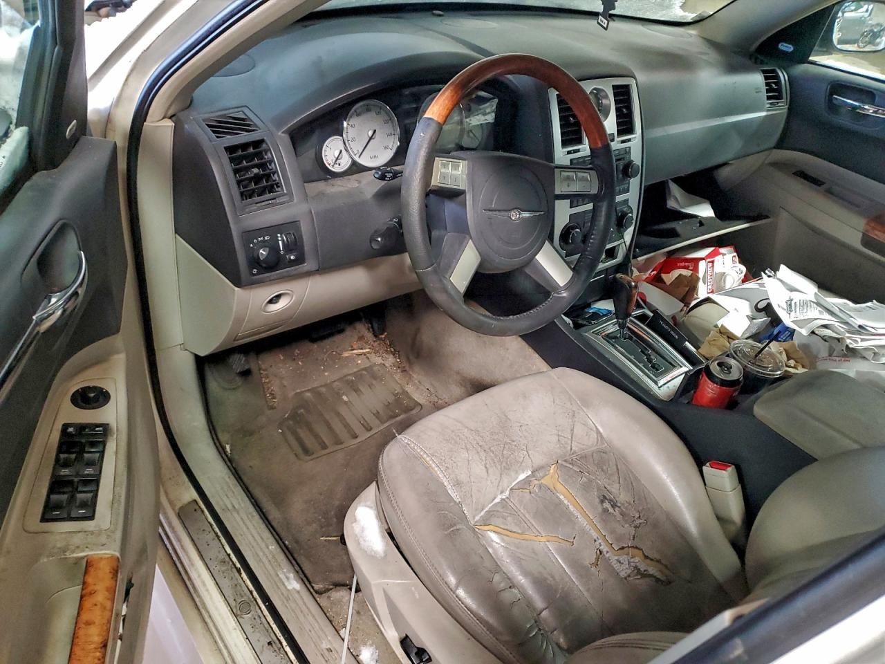 2006 CHRYSLER 300