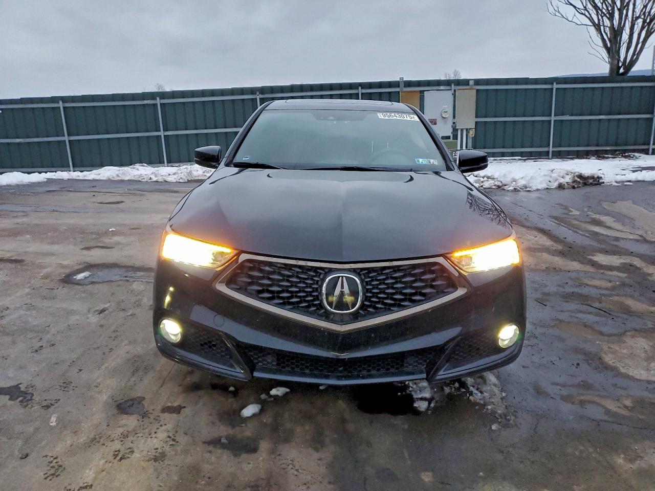 2018 ACURA TLX
