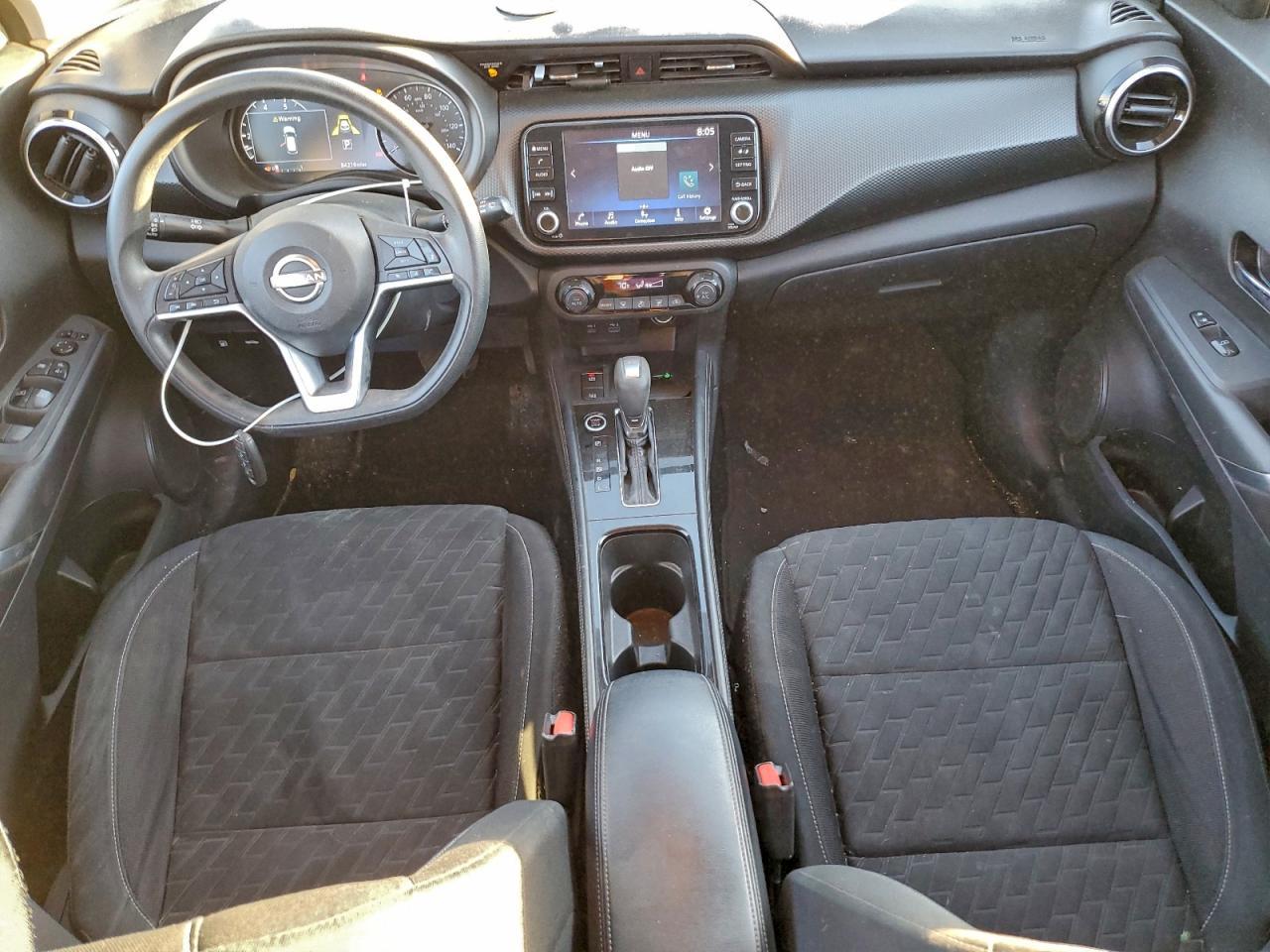 2022 NISSAN KICKS