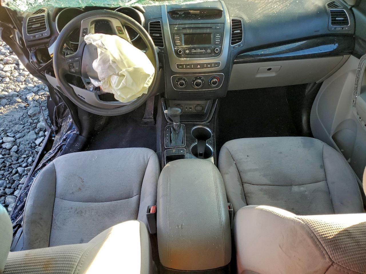 2014 KIA SORENTO