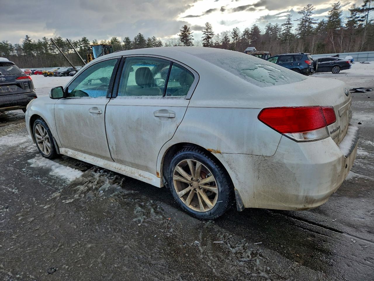 2013 SUBARU Legacy