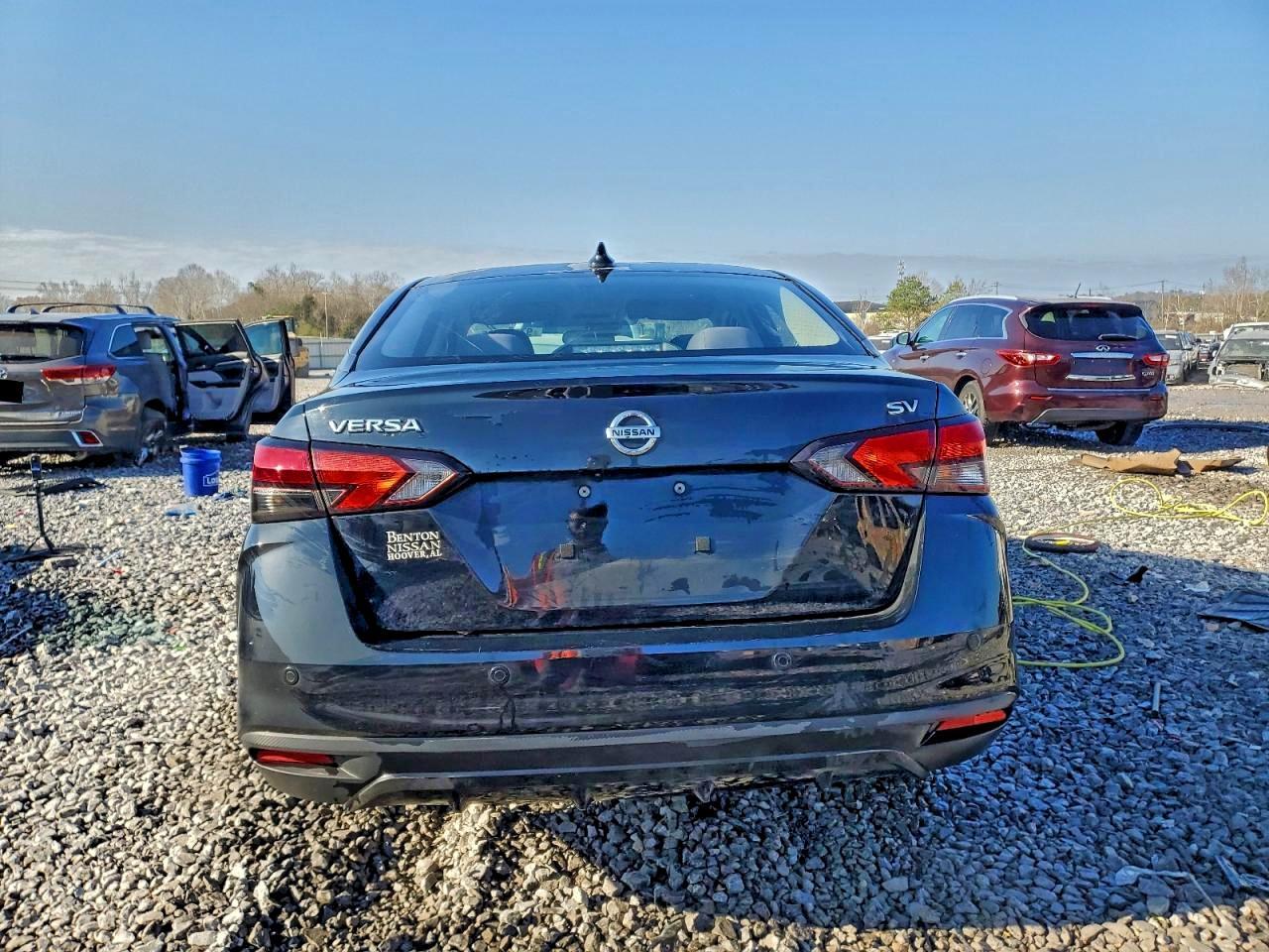 2021 NISSAN VERSA