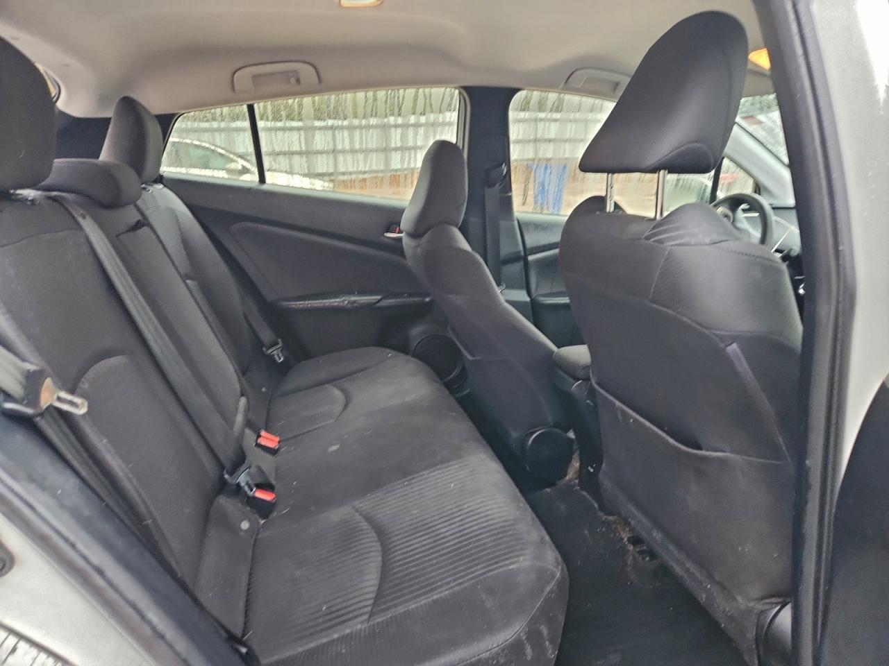 2017 TOYOTA PRIUS