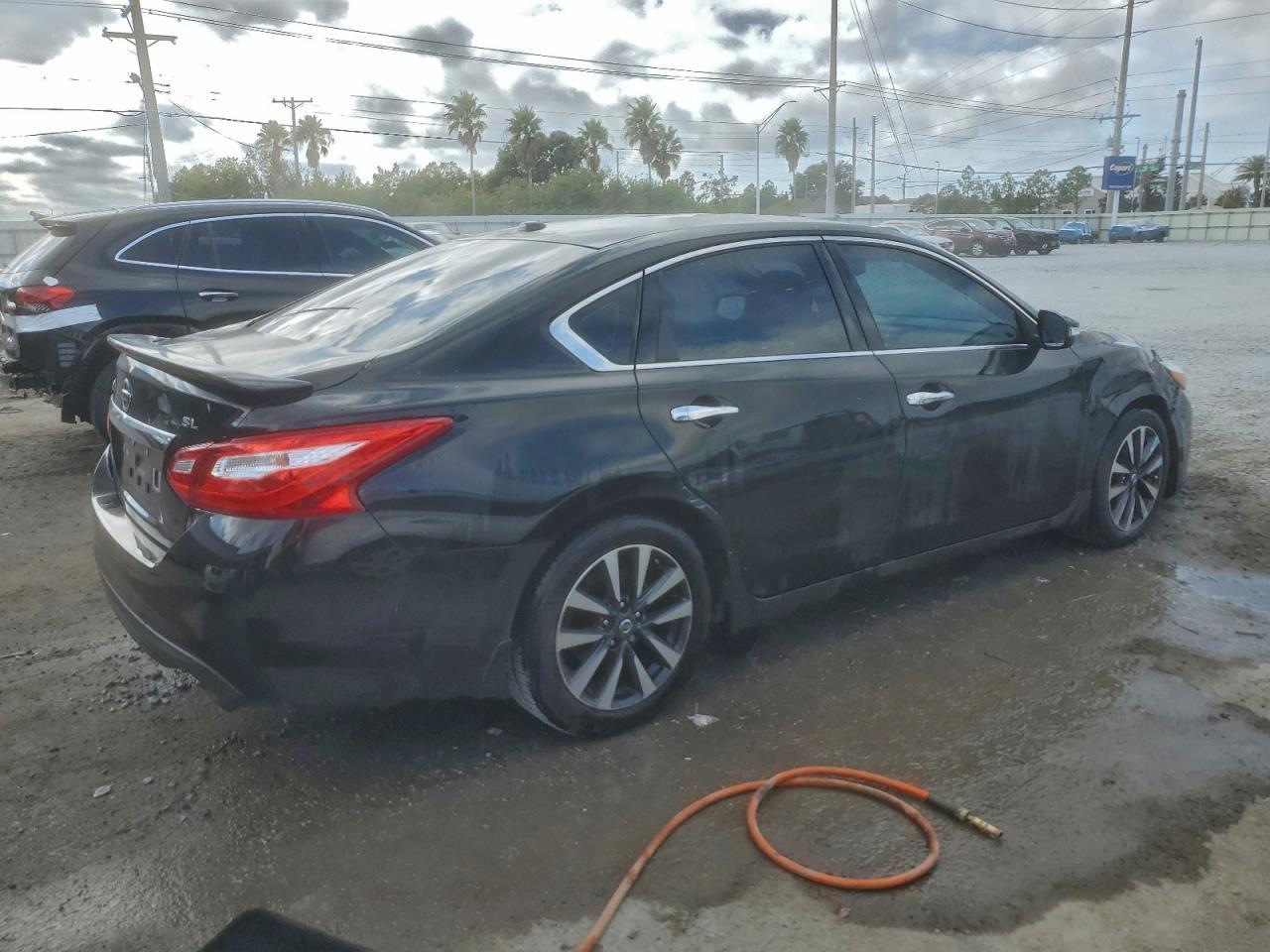 2016 NISSAN ALTIMA