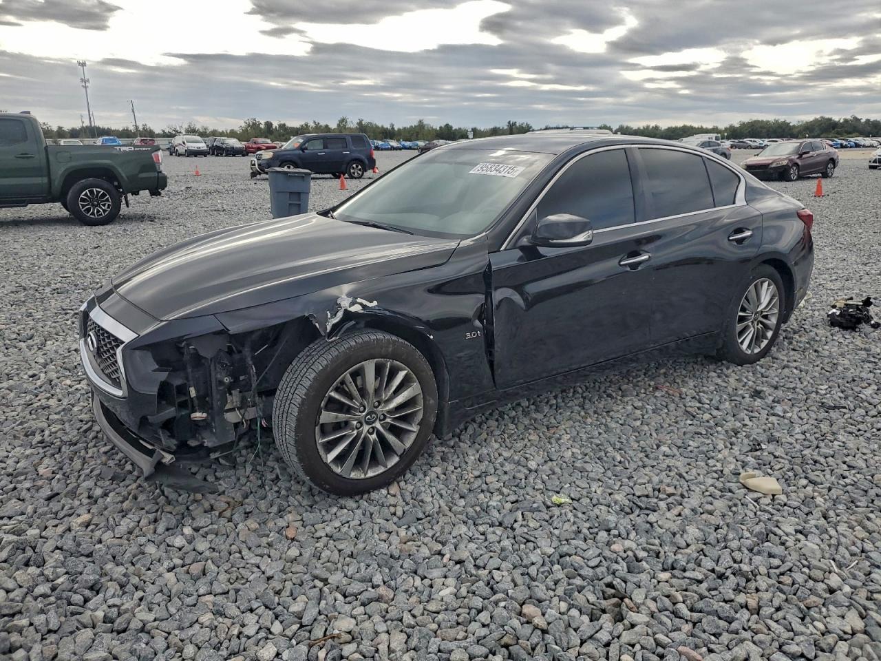 2019 INFINITI Q50