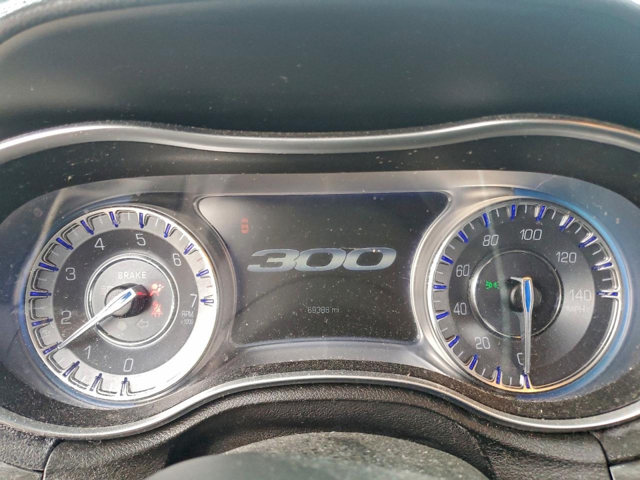 2018 CHRYSLER 300