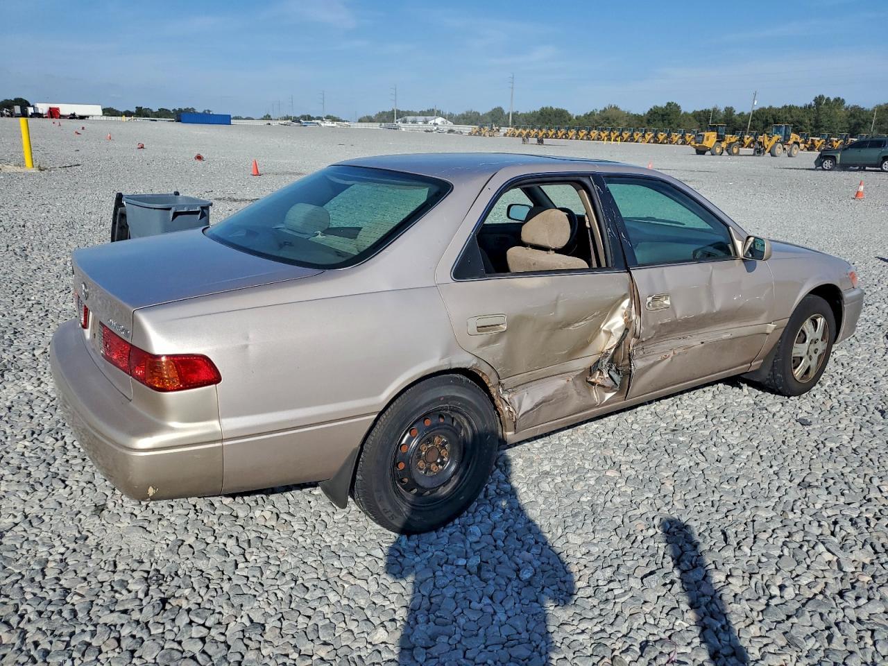 2001 TOYOTA CAMRY
