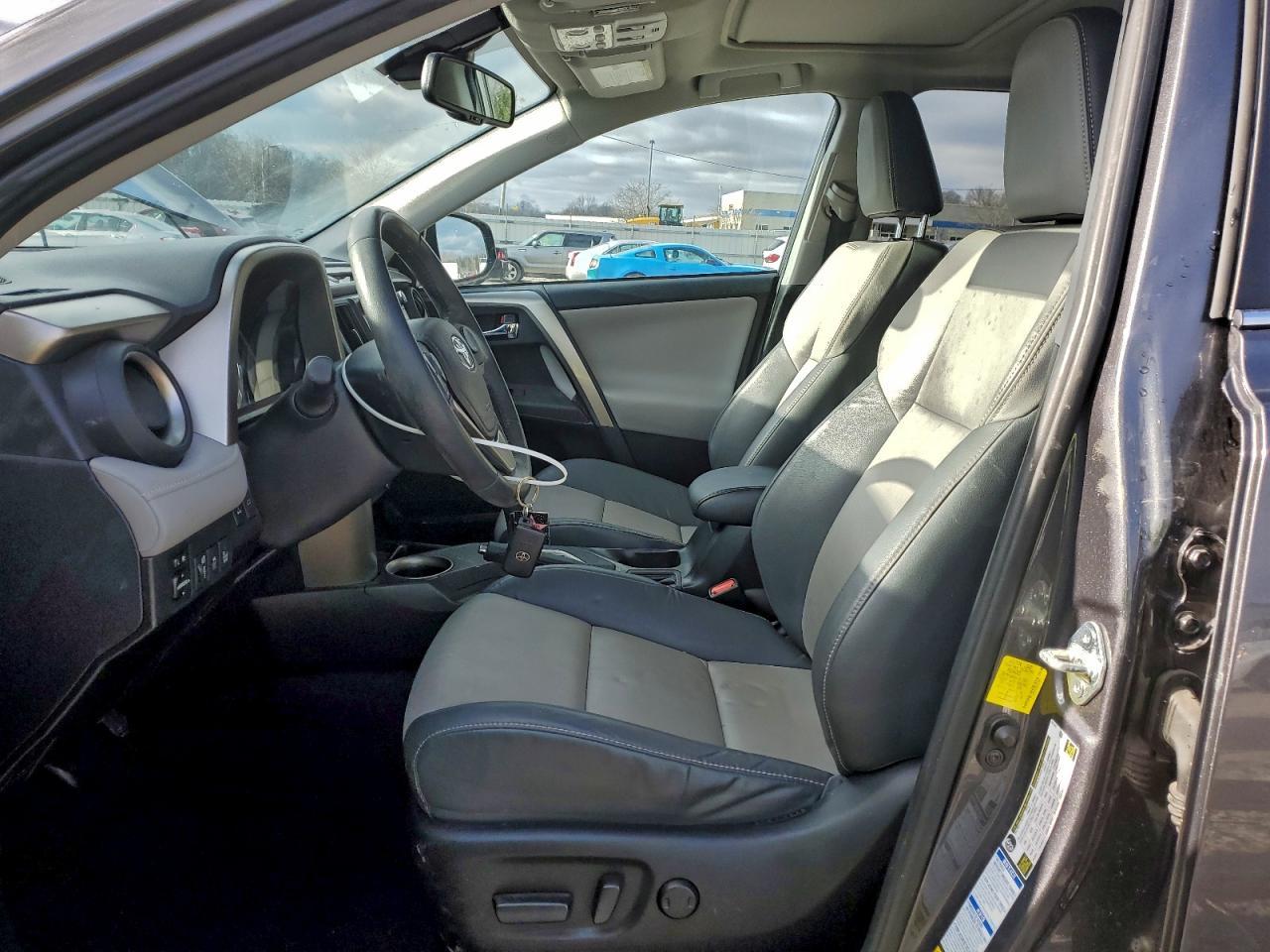 2014 TOYOTA RAV4