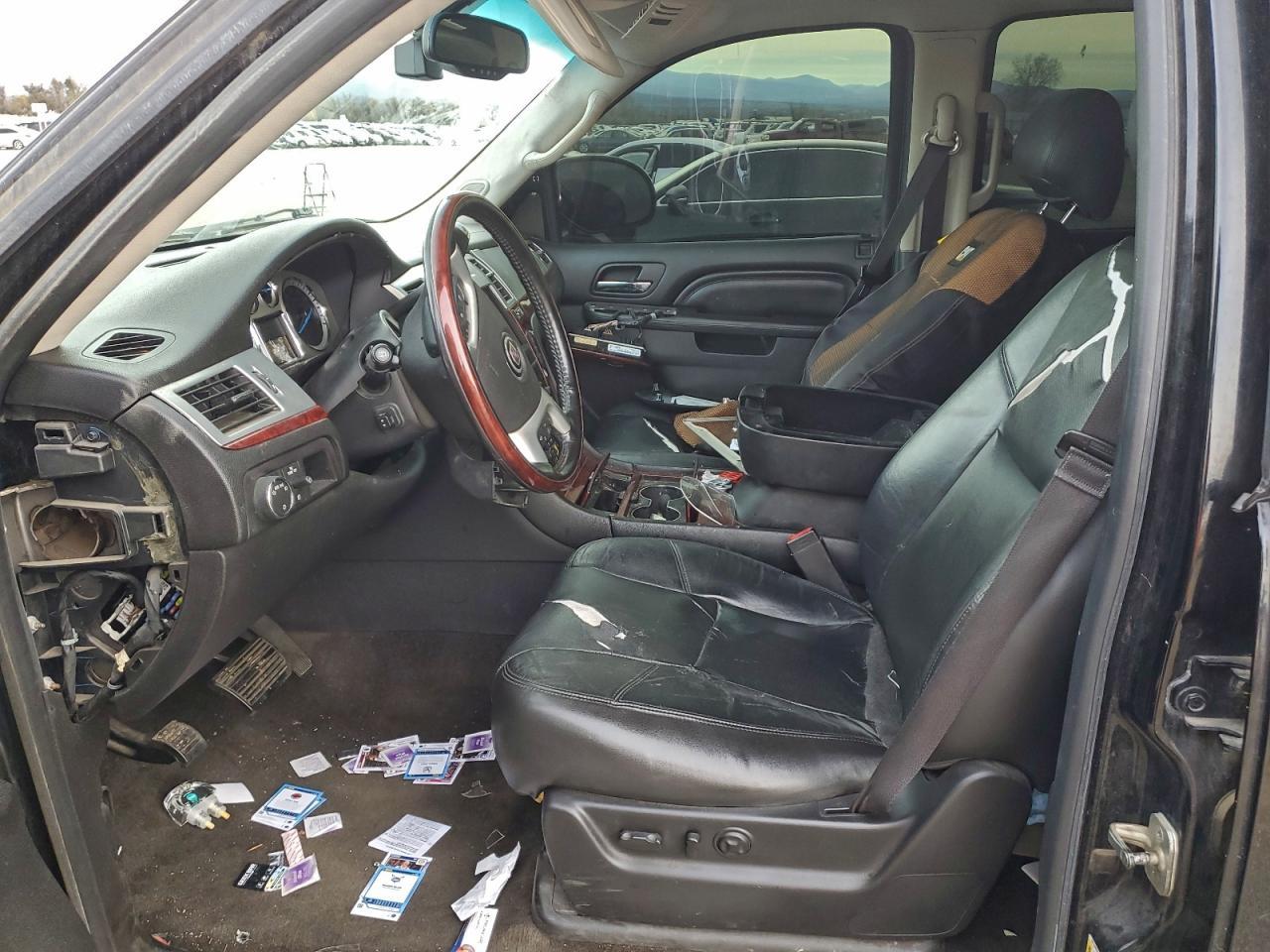 2013 CADILLAC ESCALADE