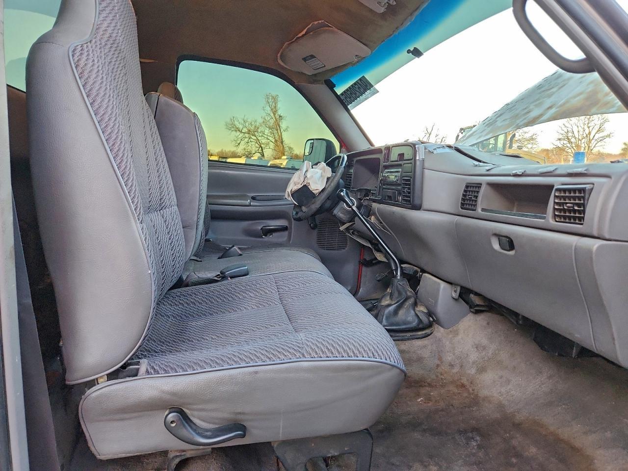 1996 DODGE Ram 2500