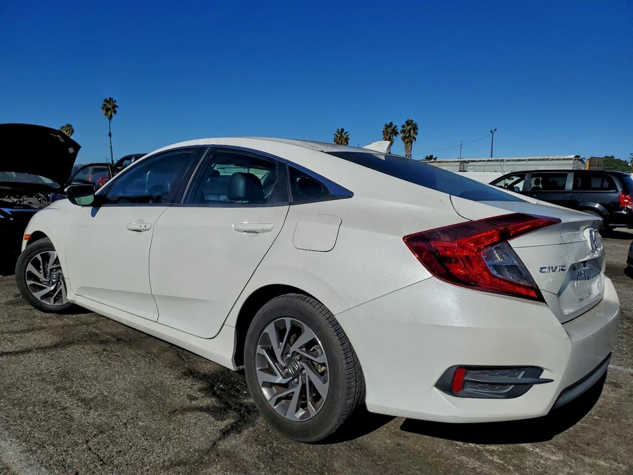 2018 HONDA CIVIC