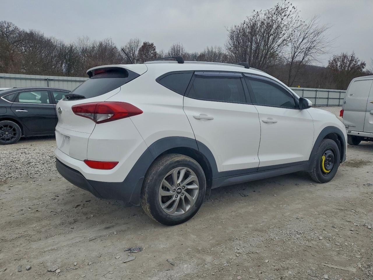 2016 HYUNDAI TUCSON