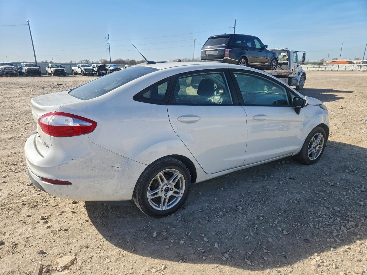 2017 FORD Fiesta