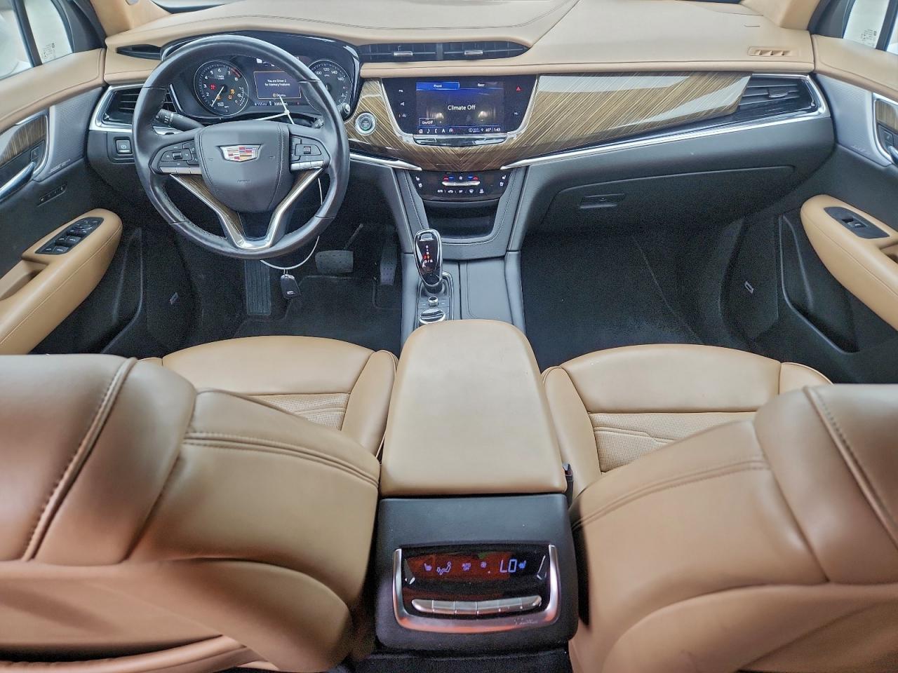 2022 CADILLAC XT6