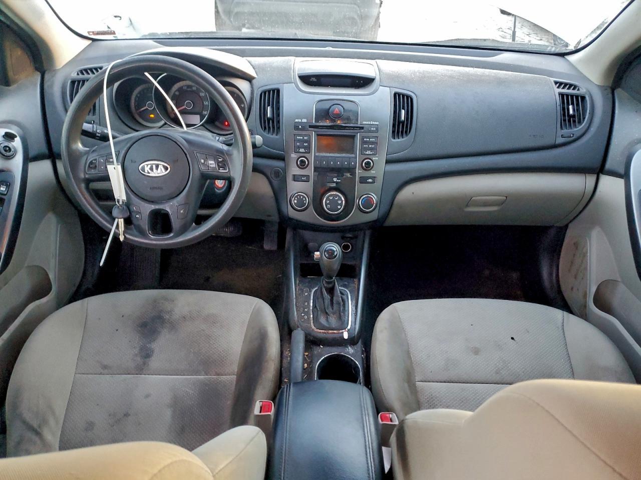 2013 KIA FORTE
