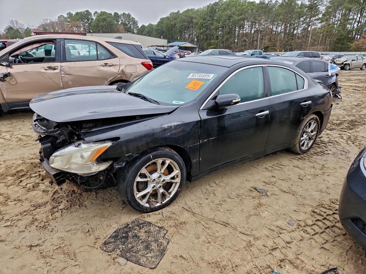 2013 NISSAN Maxima