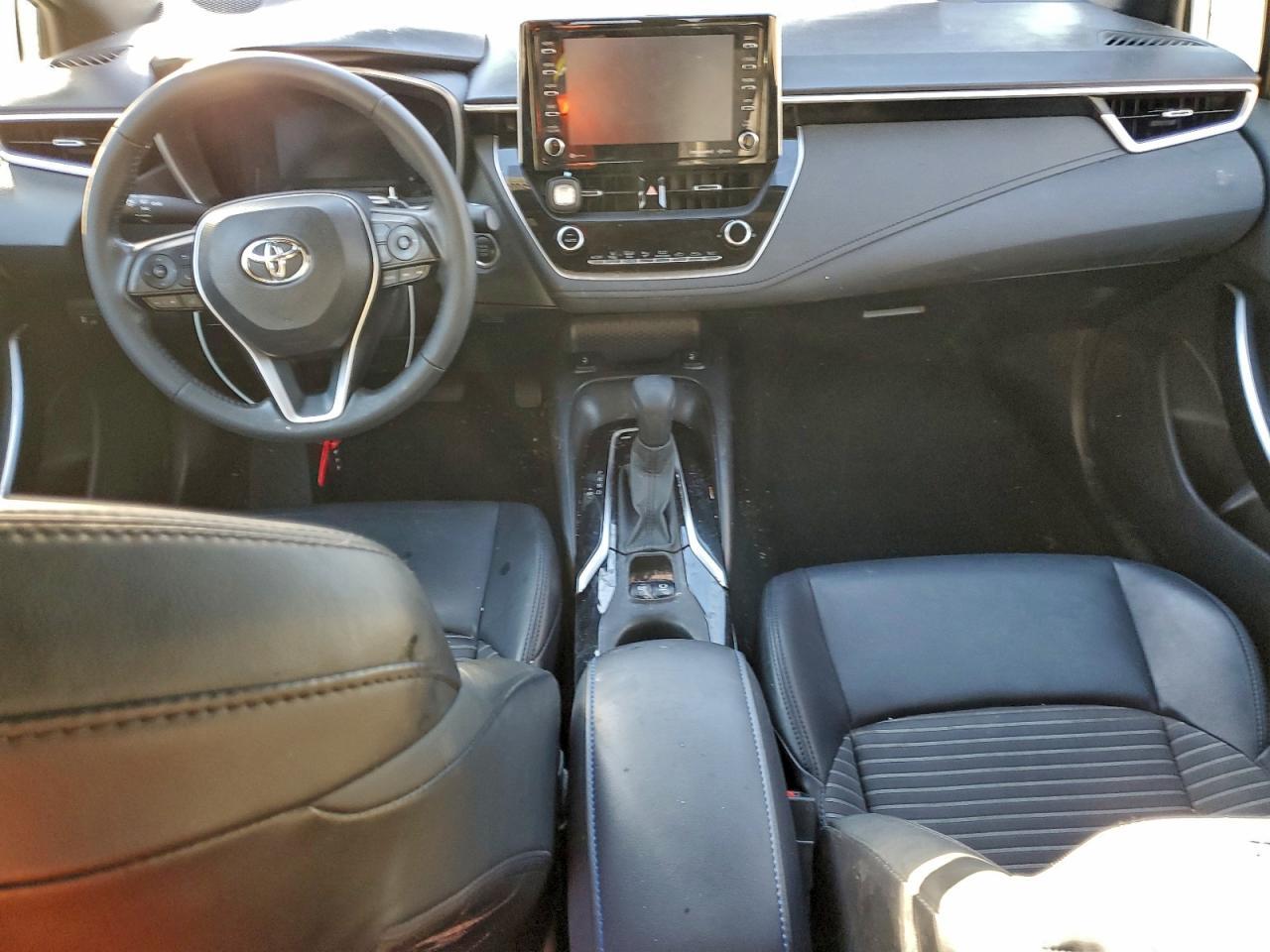 2022 TOYOTA COROLLA
