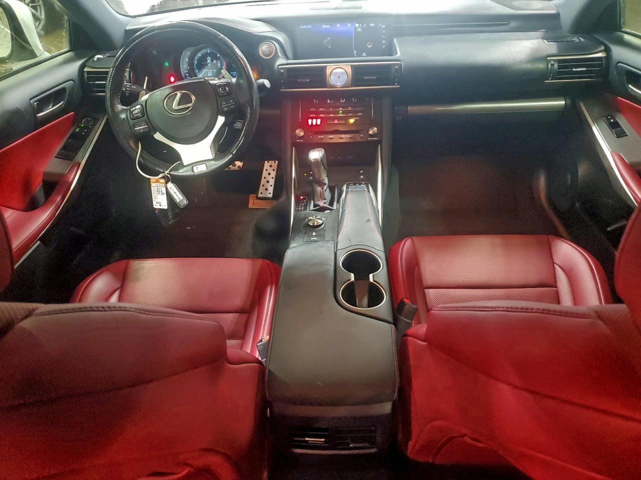 2017 LEXUS IS 300