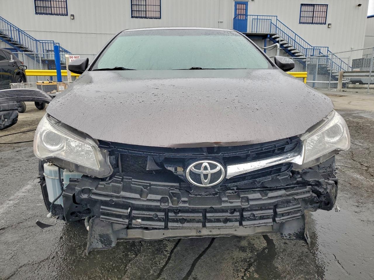 2016 TOYOTA CAMRY