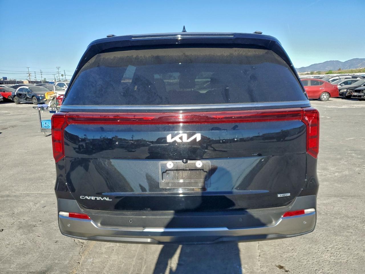 2025 KIA Carnival