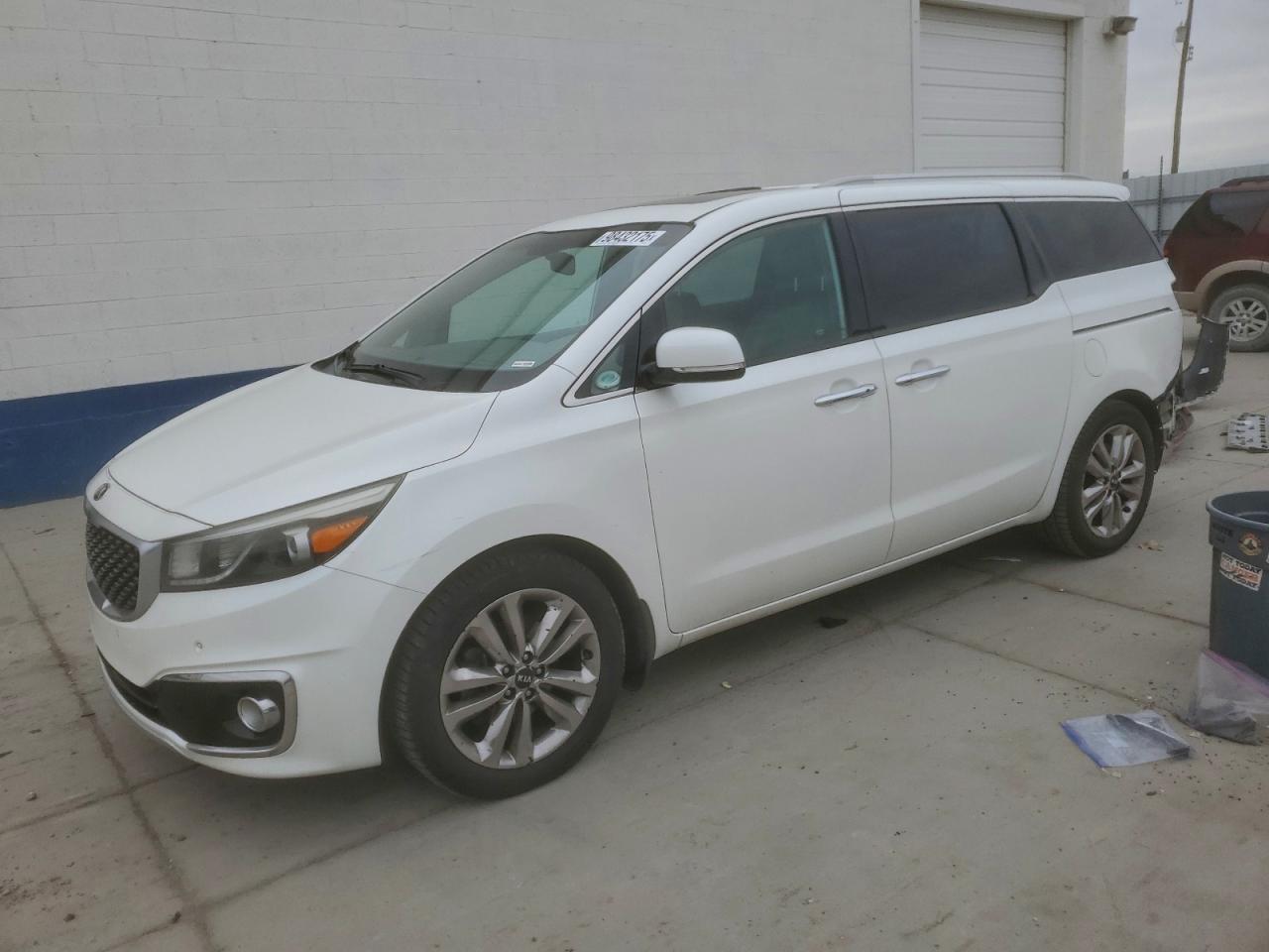 2015 KIA SEDONA