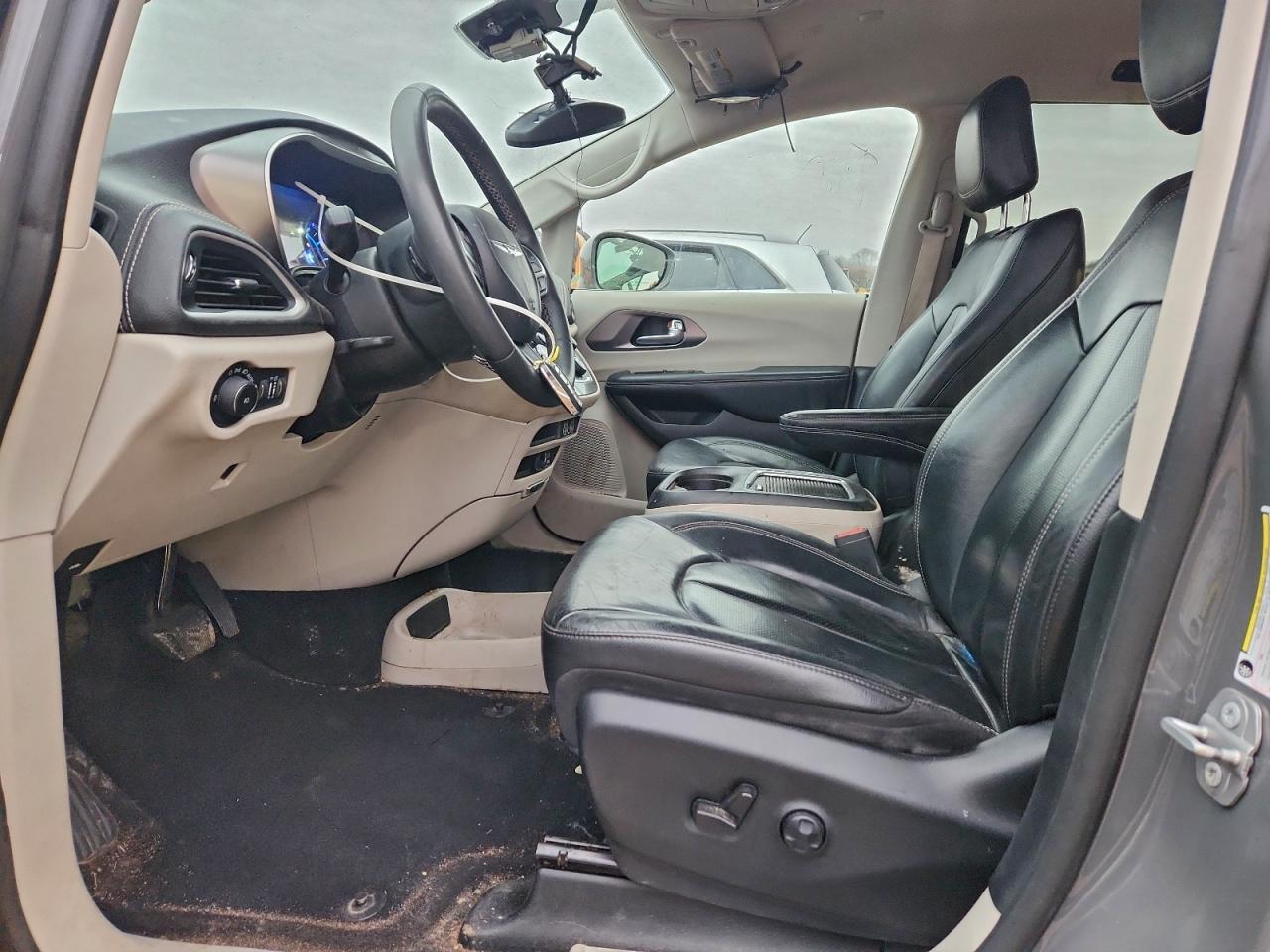 2022 CHRYSLER Pacifica