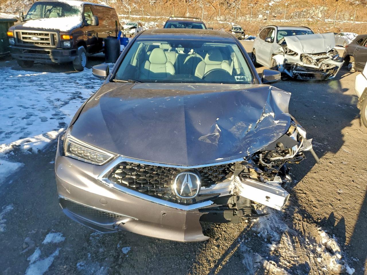2018 ACURA TLX