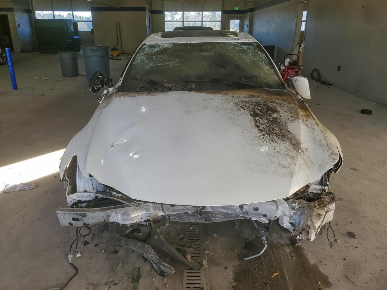2016 LEXUS IS 200t
