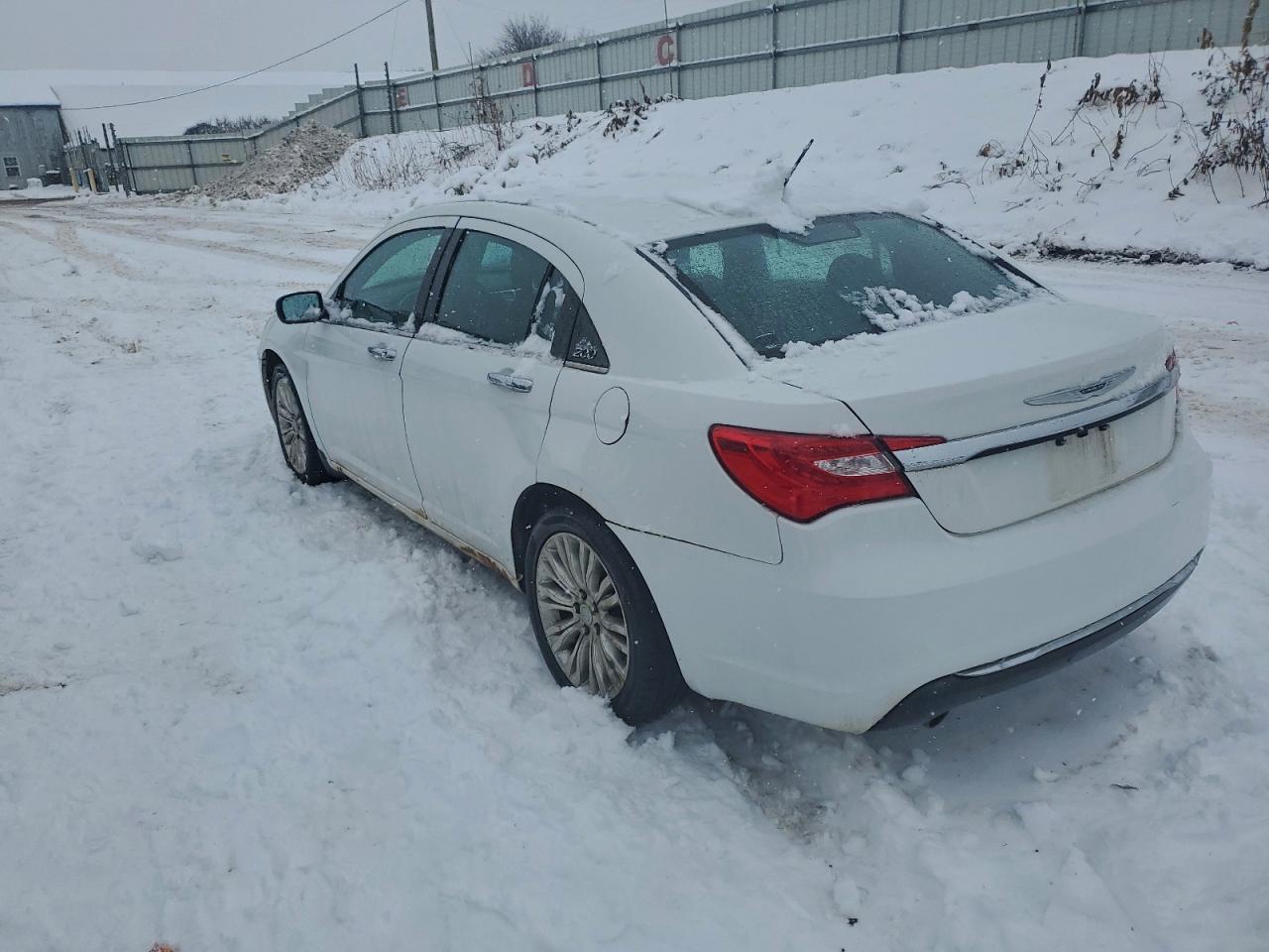 2014 CHRYSLER 200