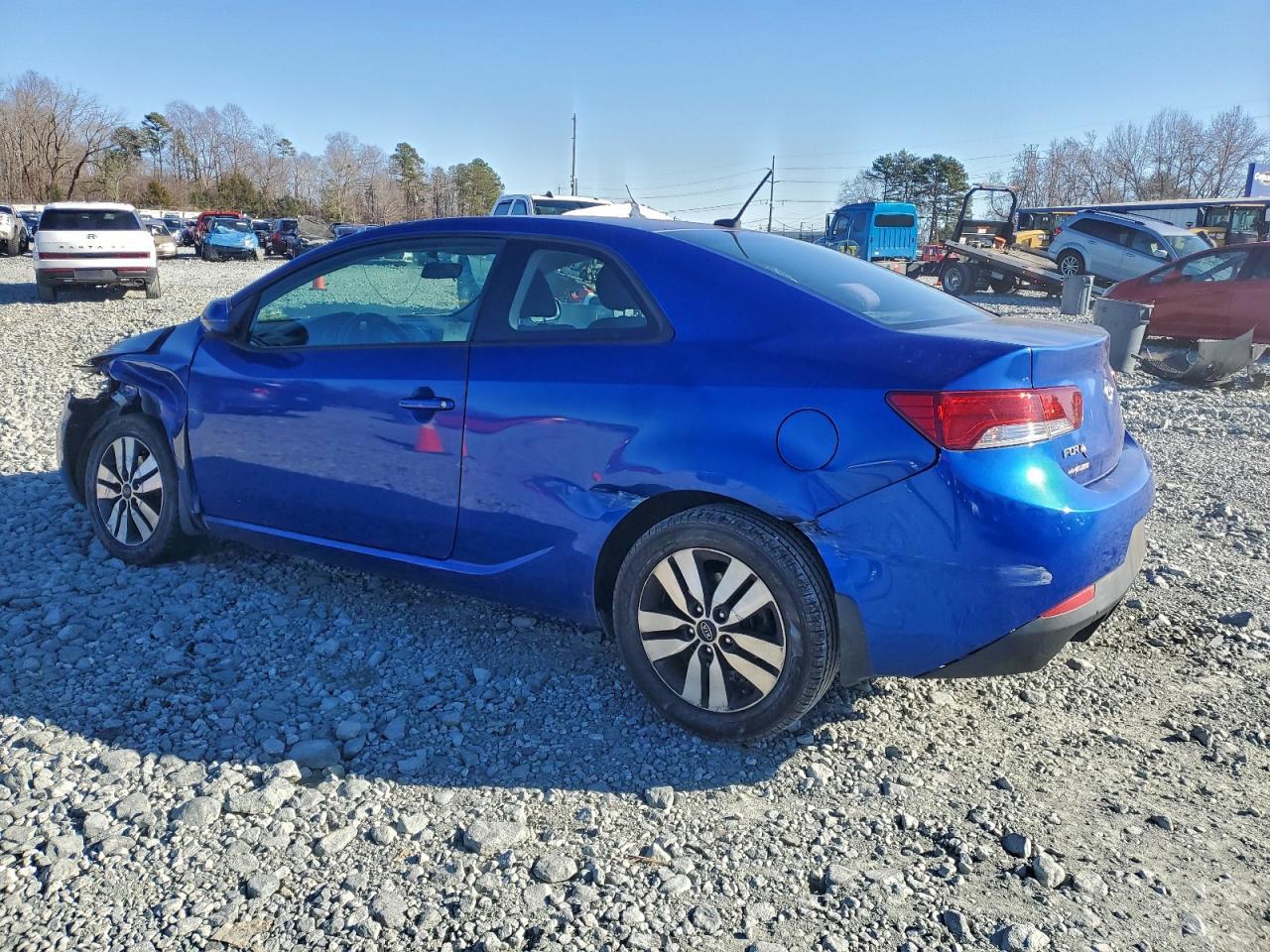 2013 KIA FORTE