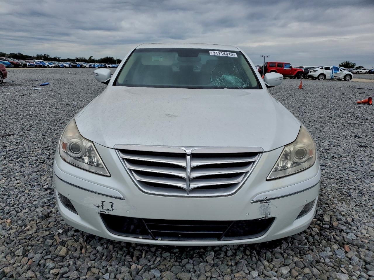 2011 HYUNDAI GENESIS