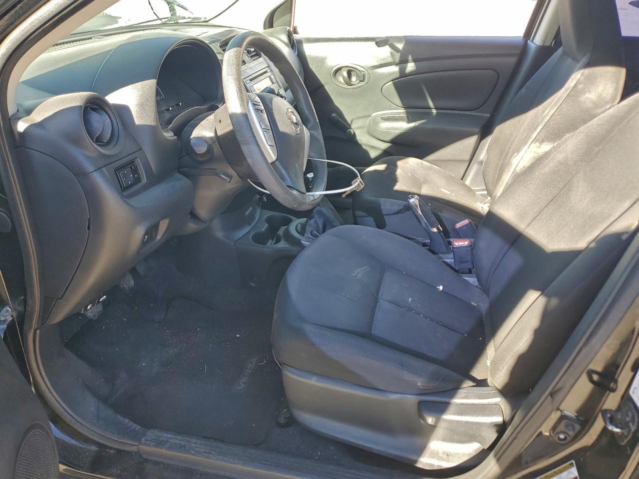 2017 NISSAN VERSA